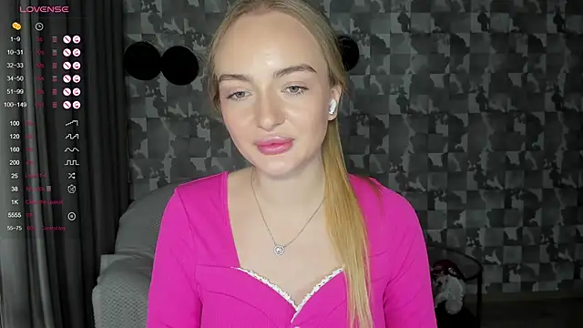 A delina online show from 11/02/25, 01:46