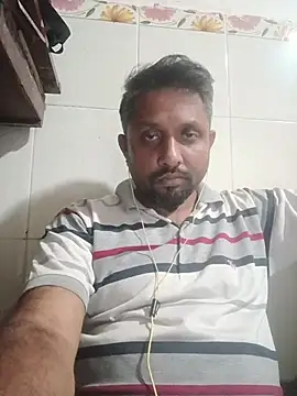 Snapshot of carria_homes chatting on 02/23/26, 07:22 carria homes online show from 02/23/26, 07:22