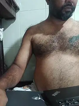 Snapshot of carria_homes chatting on 04/11/26, 09:30 carria homes online show from 04/11/26, 09:30