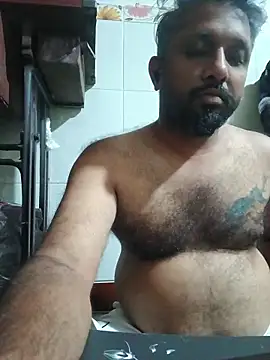 Snapshot of carria_homes chatting on 04/13/26, 06:13 carria homes online show from 04/13/26, 06:13