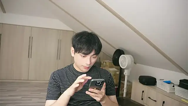 Snapshot of chinalover4199 chatting on 05/22/26, 04:19 chinalover4199 online show from 05/22/26, 04:19