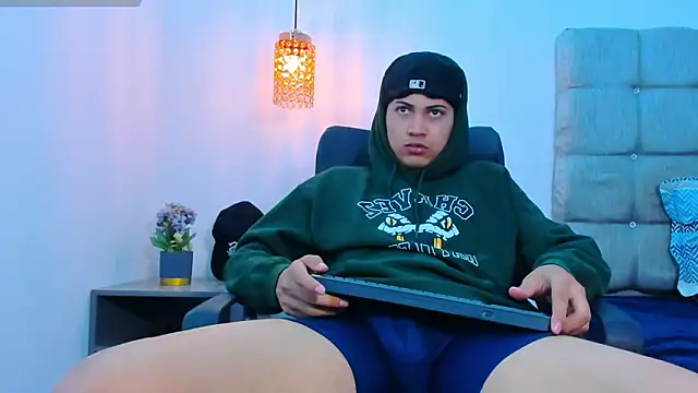 Br4ndxpimm online show from 02/24/26, 01:53