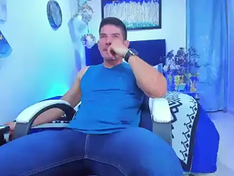 Andrewstelle coleman online show from 03/12/25, 12:15