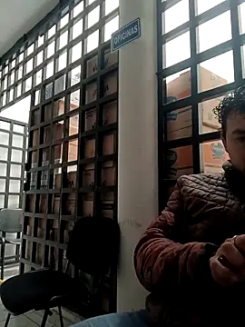 chinoxxx online show from 12/16/25, 02:33