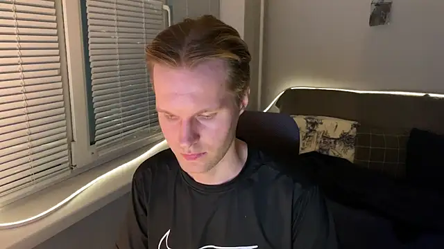 Leonnextdoor online show from 01/09/26, 09:16