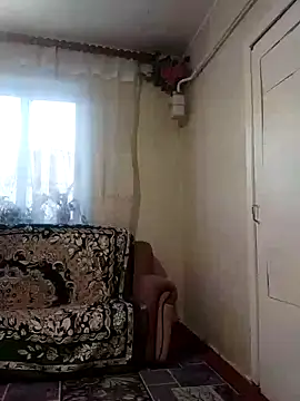 Snapshot of Bannymimimi chatting on 01/18/25, 02:12 Bannymimimi online show from 01/18/25, 02:12