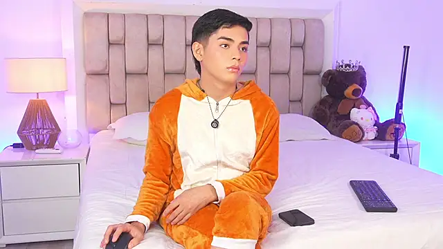 Maxi little online show from 03/11/26, 08:37