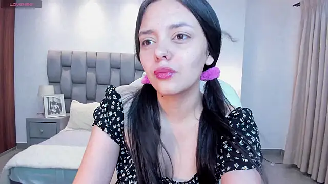 amelia cherry online show from 02/04/25, 11:27