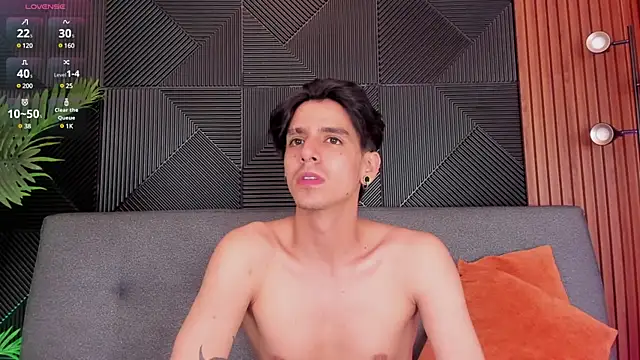 Snapshot of saul_novak chatting on 01/17/25, 11:07 saul novak online show from 01/17/25, 11:07