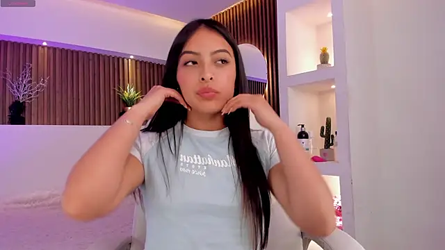 Camila dupont online show from 02/24/25, 12:41