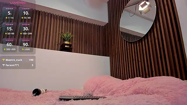 Camila dupont online show from 03/18/25, 11:53