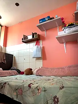 lunagonzales lima 2007 online show from 09/30/25, 07:30