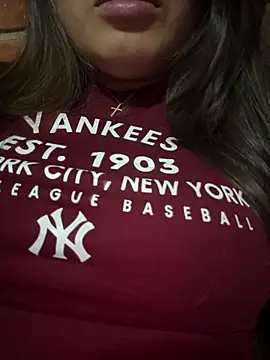 lunagonzales lima 2007 online show from 10/25/25, 05:04