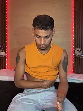 Snapshot of Evans777_ chatting on 01/18/25, 06:32 Evans777 online show from 01/18/25, 06:32