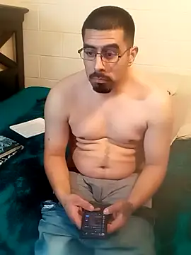 k1oudE online show from 03/19/25, 04:36