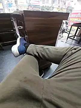 pyasevickybabu563 online show from 01/11/25, 09:47