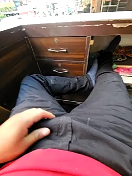 pyasevickybabu563 online show from 03/18/25, 12:36