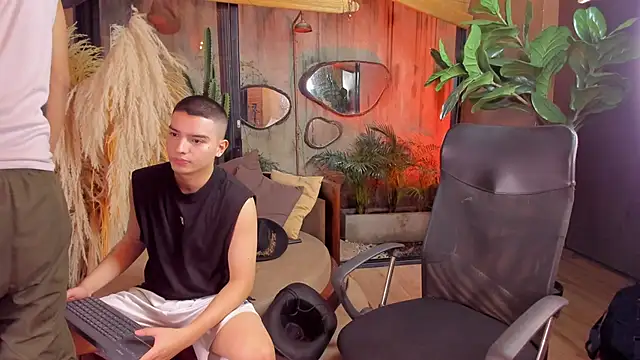 MarcoVitto online show from 11/14/25, 08:29