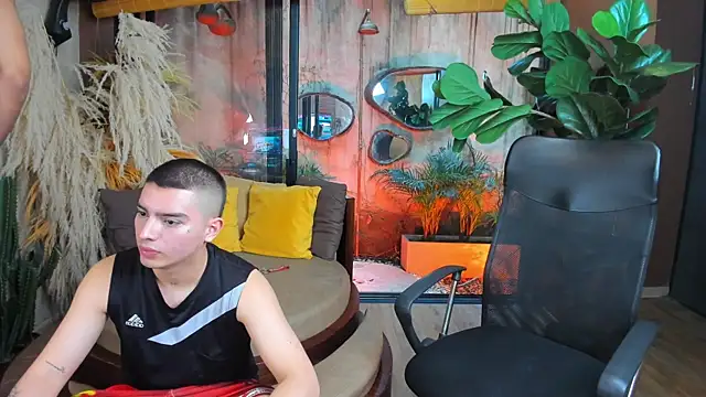 MarcoVitto online show from 11/22/25, 07:46