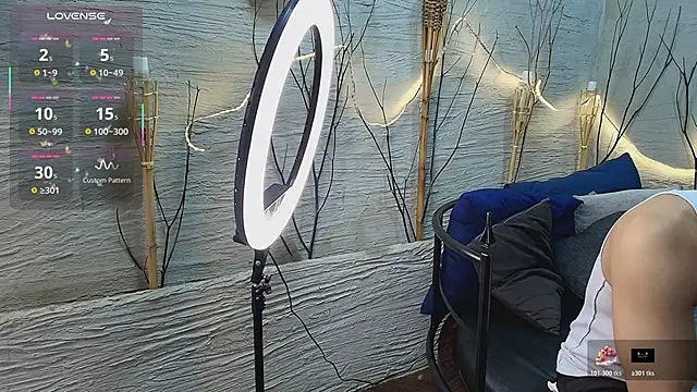 MarcoVitto online show from 11/29/25, 03:48