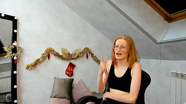 ElizabethHarpper online show from 01/07/25, 01:46