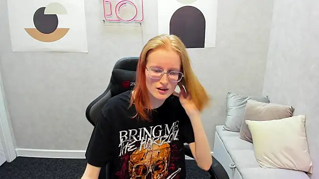 ElizabethHarpper online show from 01/08/25, 04:34