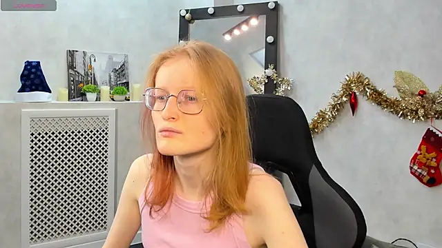 ElizabethHarpper online show from 01/18/25, 08:10