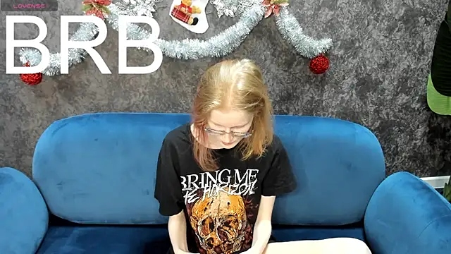 ElizabethHarpper online show from 01/22/25, 04:44