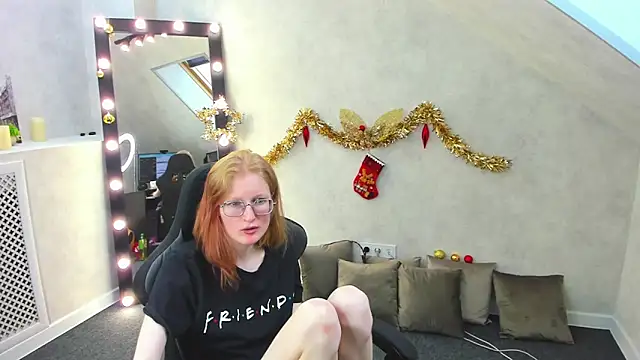 ElizabethHarpper online show from 01/26/25, 04:41