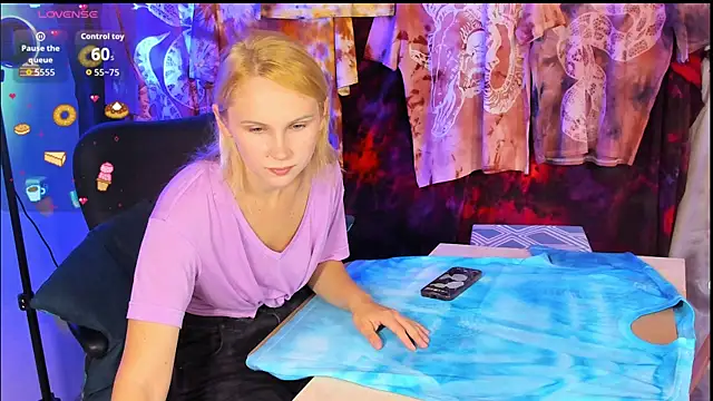 Snapshot of Anna_Corsets chatting on 09/27/25, 12:10 Anna Corsets online show from 09/27/25, 12:10