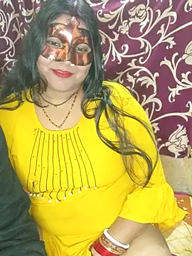 Hot muskaan online show from 01/10/25, 11:00