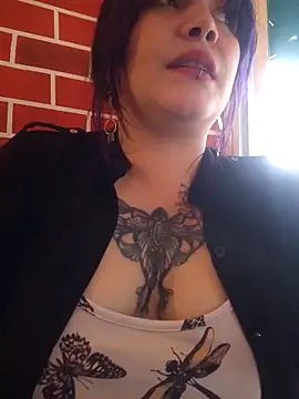 Miss Amelie online show from 03/05/25, 10:43