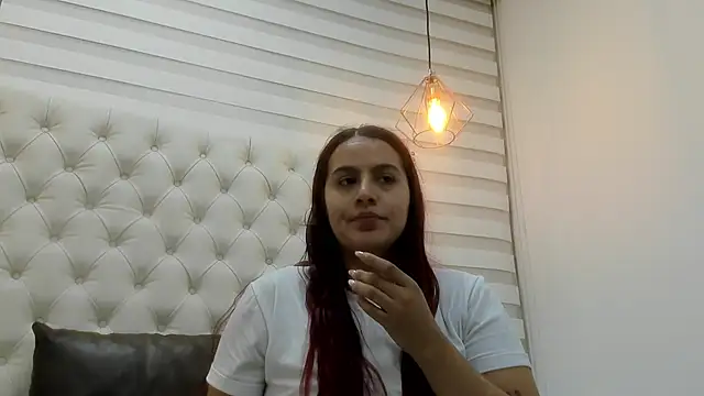 DAVID VICTORIAA online show from 10/10/25, 12:59