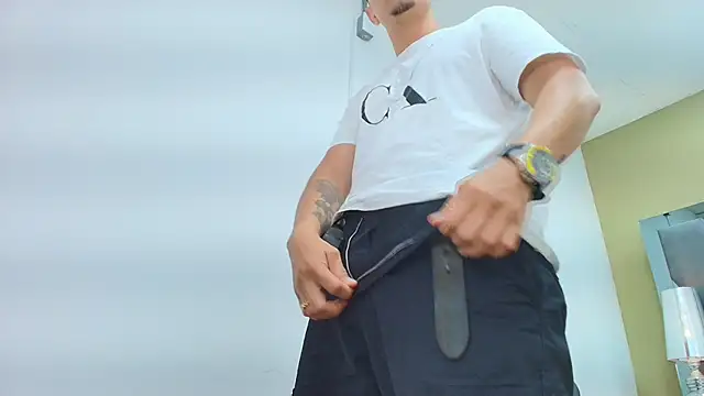 DAVID VICTORIAA online show from 04/09/26, 01:05