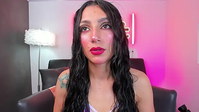 miss   evangeline online show from 04/10/26, 02:17