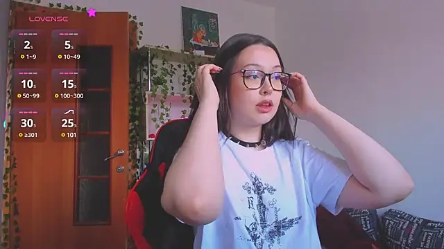 kittenrisha online show from 02/17/25, 09:35