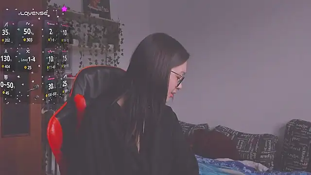 kittenrisha online show from 03/18/25, 10:25