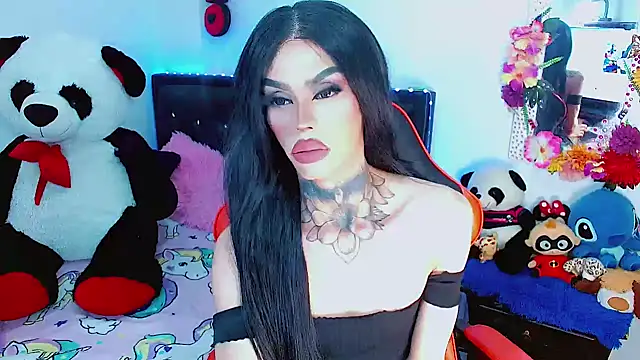 Snapshot of Alextwink chatting on 09/24/25, 06:11 Alextwink online show from 09/24/25, 06:11