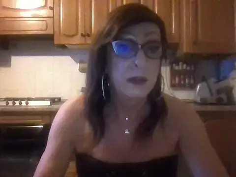 Tiabet online show from 06/24/26, 07:57