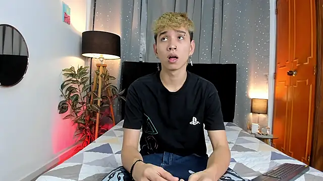 Brian-Ausslos online show from 02/08/25, 05:08