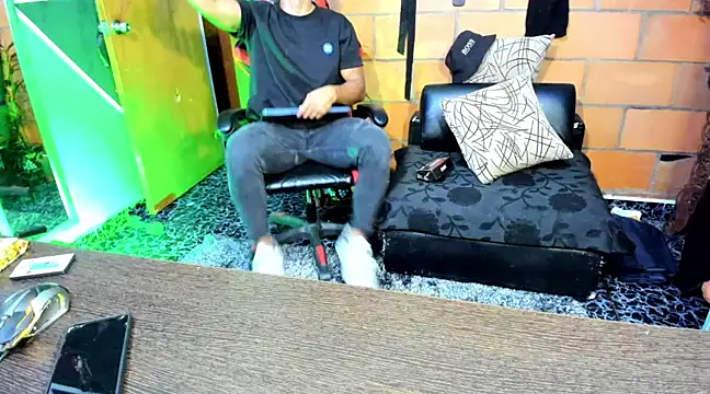 Adam Valenciia online show from 02/27/25, 03:14