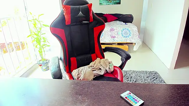 Adam Valenciia online show from 10/15/25, 05:13