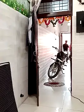 Snapshot of Best-Couple chatting on 01/27/25, 11:22 Best-Couple online show from 01/27/25, 11:22