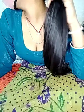 Snapshot of Best-Couple chatting on 01/27/25, 04:11 Best-Couple online show from 01/27/25, 04:11