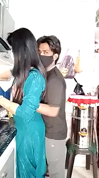 Snapshot of Best-Couple chatting on 02/12/25, 07:13 Best-Couple online show from 02/12/25, 07:13