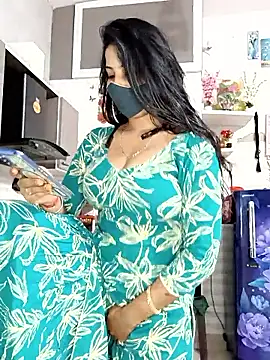 Snapshot of Best-Couple chatting on 10/03/25, 03:14 Best-Couple online show from 10/03/25, 03:14