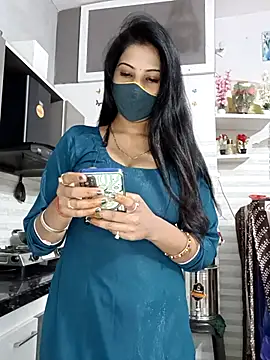 Best-Couple online show from 12/15/25, 03:55