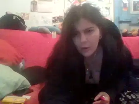 Snapshot of Lyths20 chatting on 12/31/24, 08:26 Lyths20 online show from 12/31/24, 08:26