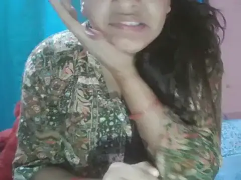 Hot-shanvi online show from 03/09/25, 10:08