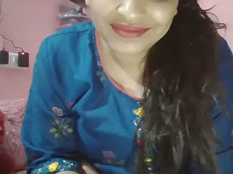 Hot-shanvi online show from 03/19/25, 08:54